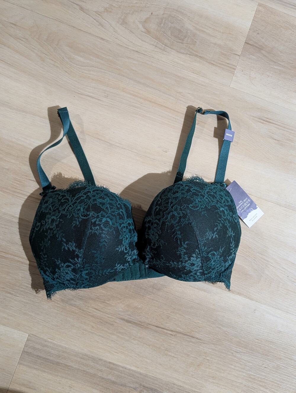 Cacique | NWT Green Lace Max Boost Plunge Bra | 36DDD